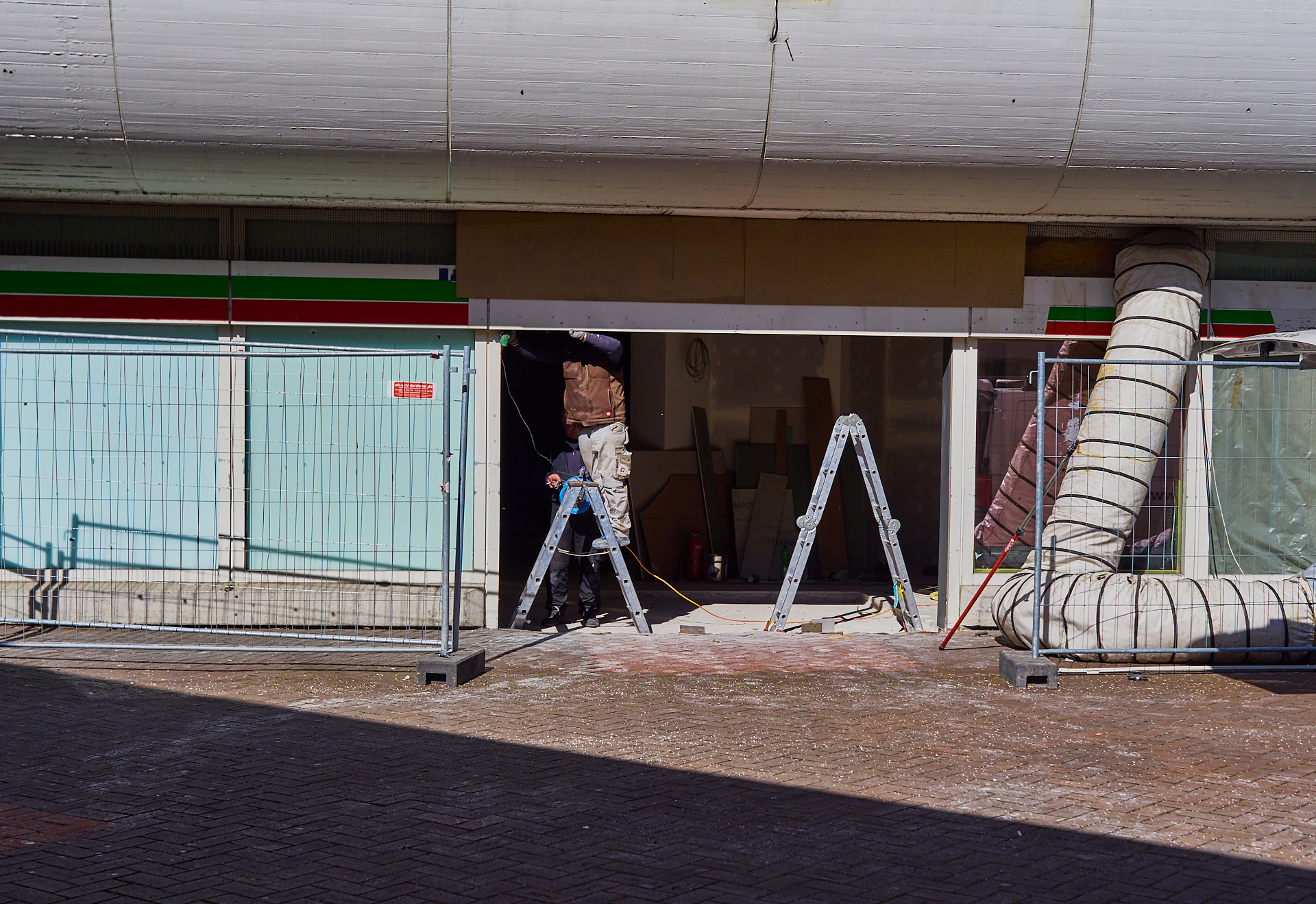 Weitere Sanierungen im Marx-Zentrum Weitere Sanierungen im Marx-Zentrum