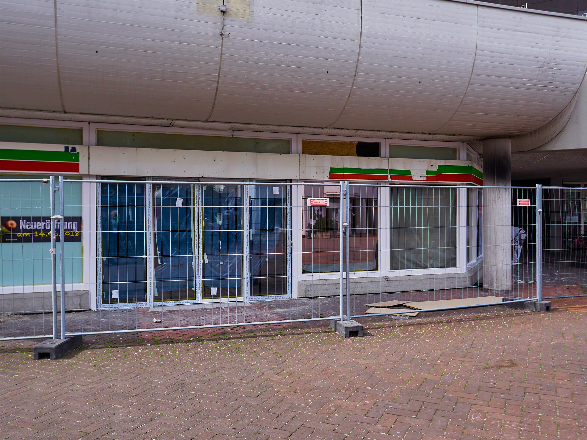 #REWE, #EDEKA, #SANIERUNG, #MARX-ZENTRUM, #PESCHELANGER #REWE, #EDEKA, #SANIERUNG, #MARX-ZENTRUM, #PESCHELANGER