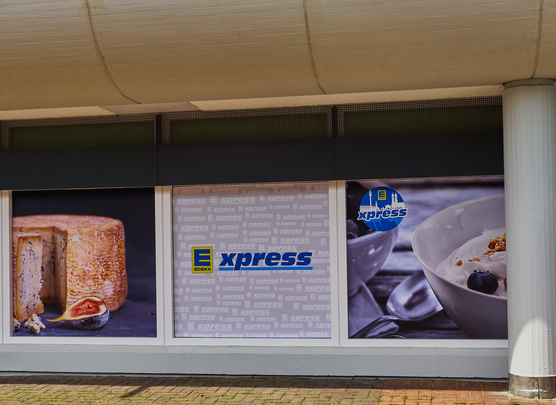 Marx-Zentrum, Peschelanger, EDEKA Sanierung, EDEKA express, Einkaufscenter Marx-Zentrum, Peschelanger, EDEKA Sanierung, EDEKA express, Einkaufscenter