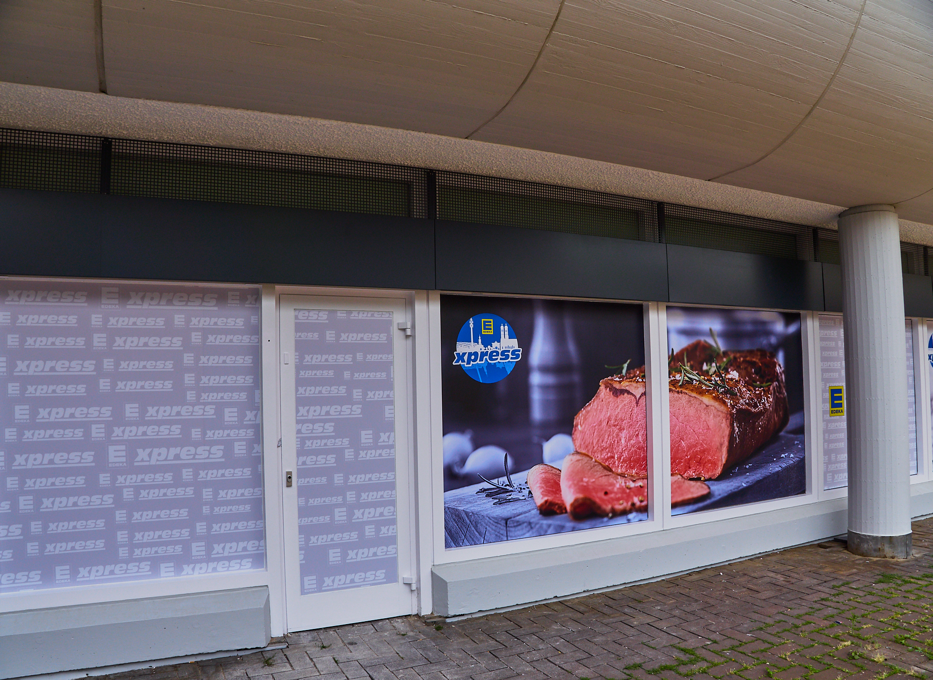 Marx-Zentrum, Peschelanger, EDEKA Sanierung, EDEKA express, Einkaufscenter Marx-Zentrum, Peschelanger, EDEKA Sanierung, EDEKA express, Einkaufscenter