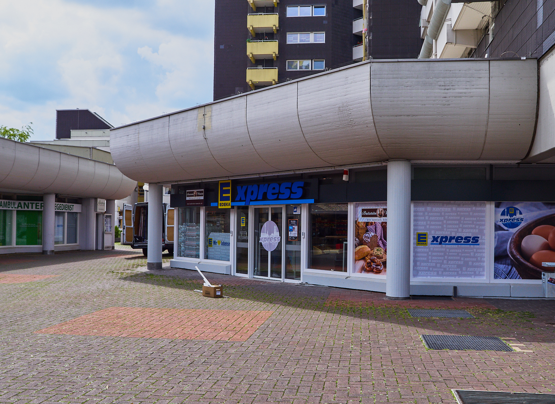 Marx-Zentrum, Peschelanger, EDEKA Sanierung, EDEKA express, Einkaufscenter Marx-Zentrum, Peschelanger, EDEKA Sanierung, EDEKA express, Einkaufscenter