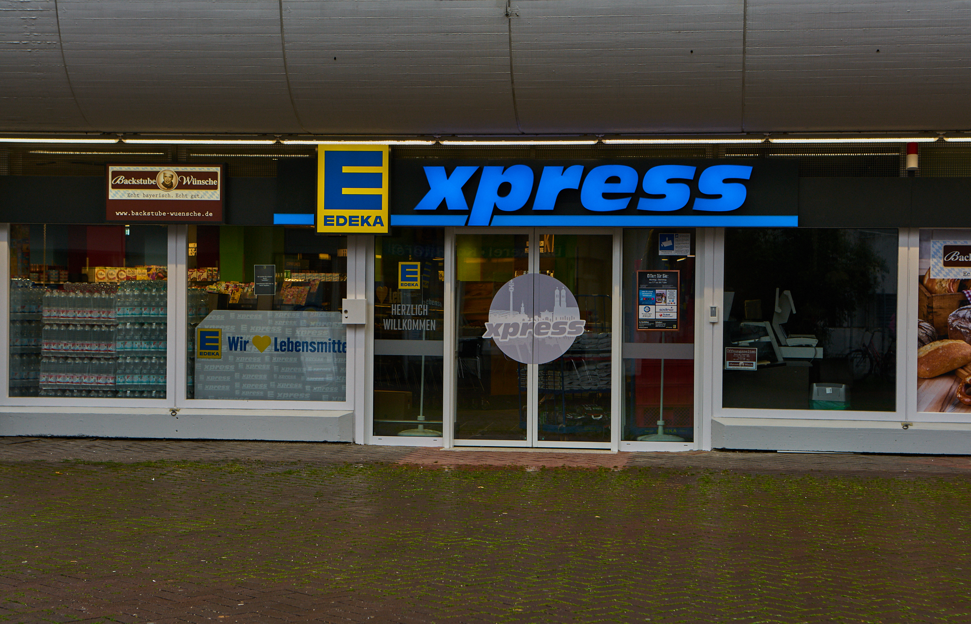 #Marx-Zentrum, #Peschelanger, #EDEKA Sanierung, #EDEKA express, #Einkaufscenter #Marx-Zentrum, #Peschelanger, #EDEKA Sanierung, #EDEKA express, #Einkaufscenter