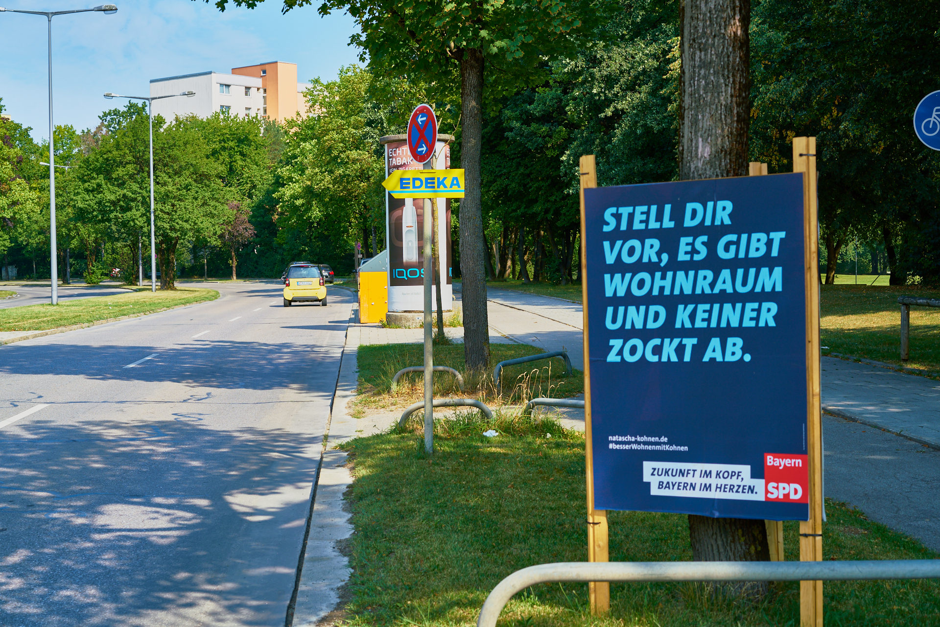 Neue Hinweisschilder für unser #EDEKA im #Marx-Zentrum Neue Hinweisschilder für unser #EDEKA im #Marx-Zentrum